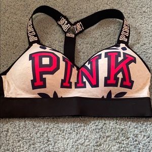 Women’s sports bra